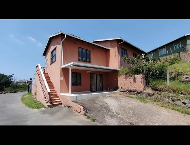 3 BEDROOM DUPLEX FOR SALE IN SHALLCROSS